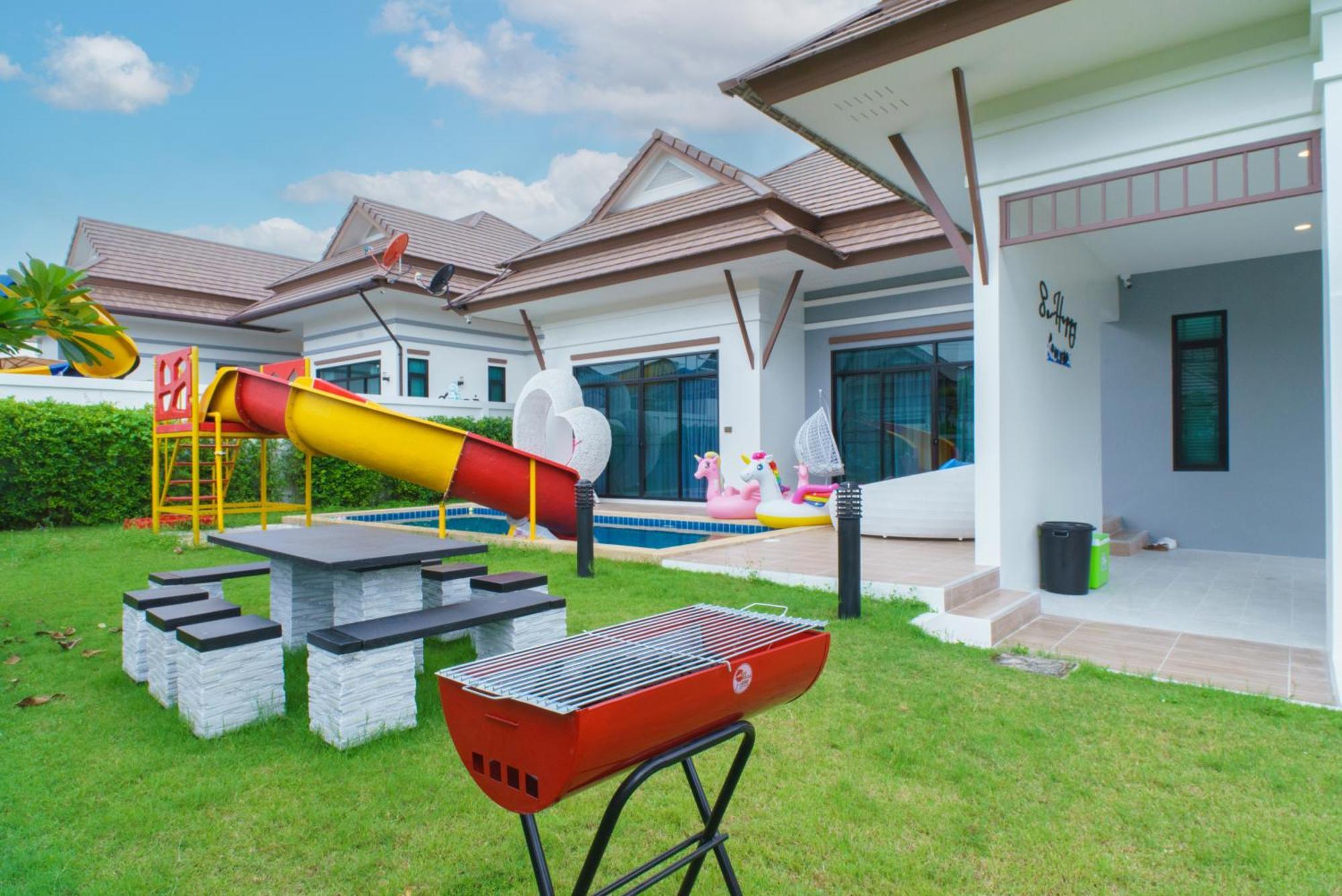 So Happy Pool Hua Hin